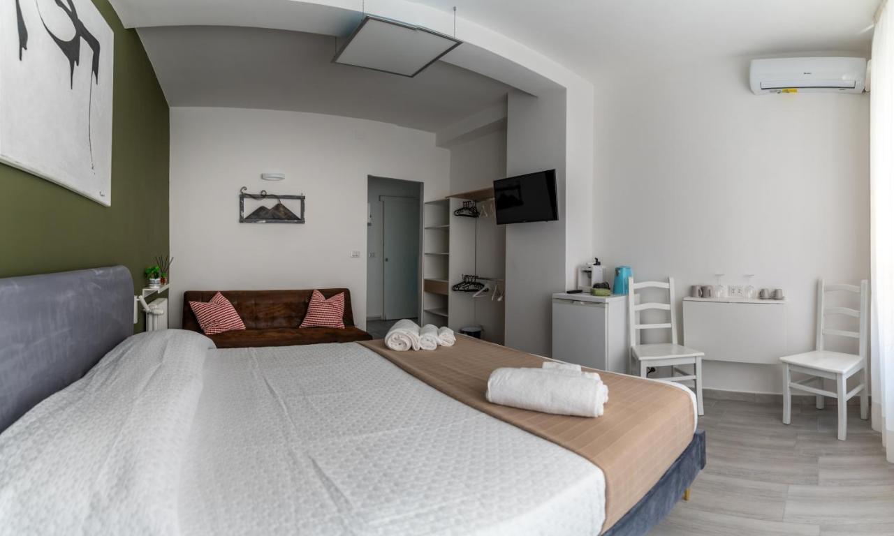 Neapolitan Guest House Vittoria Colonna Exterior photo
